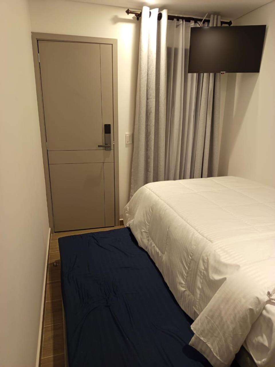 Hotel Saron Богота Экстерьер фото