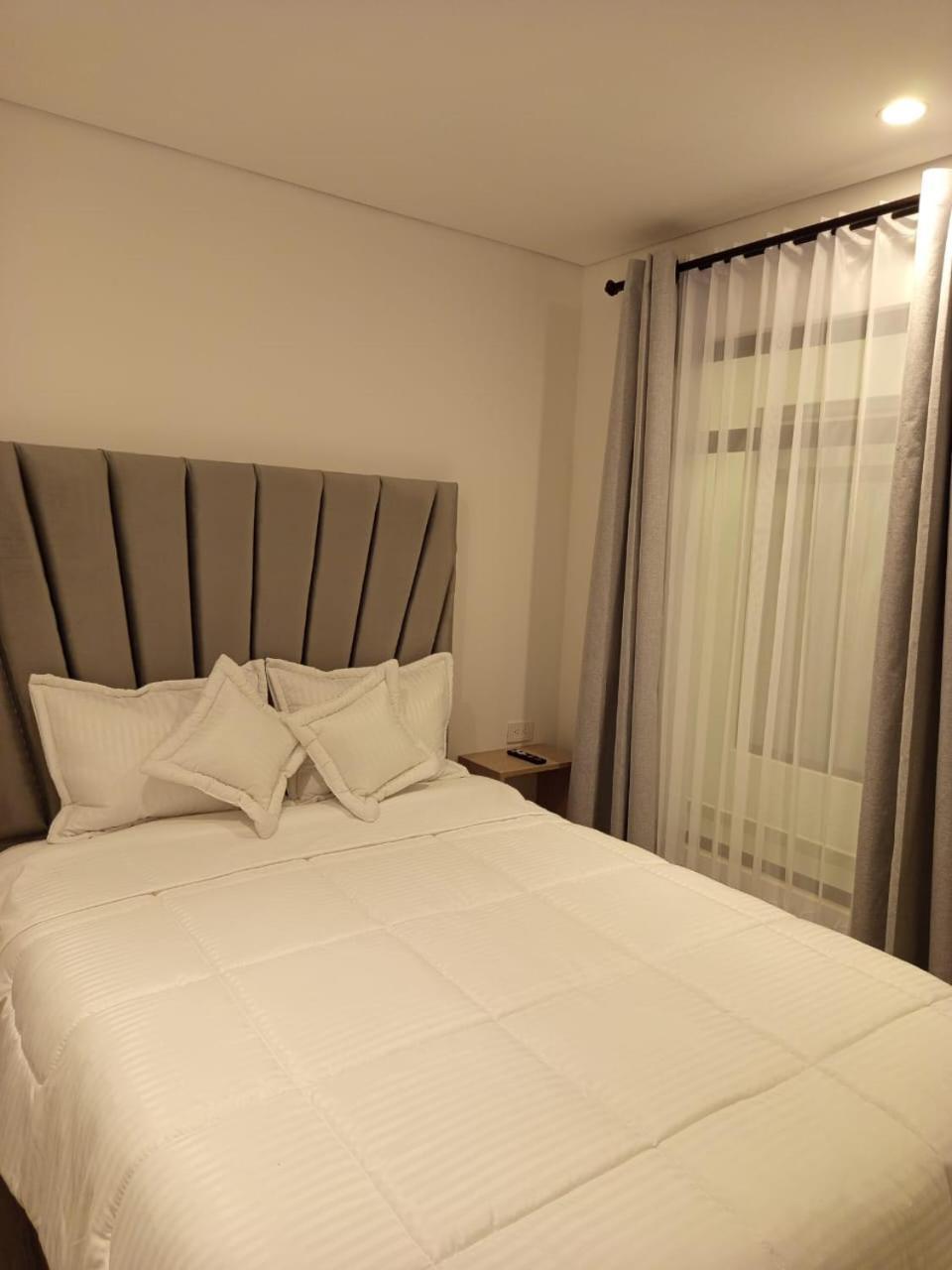 Hotel Saron Богота Экстерьер фото